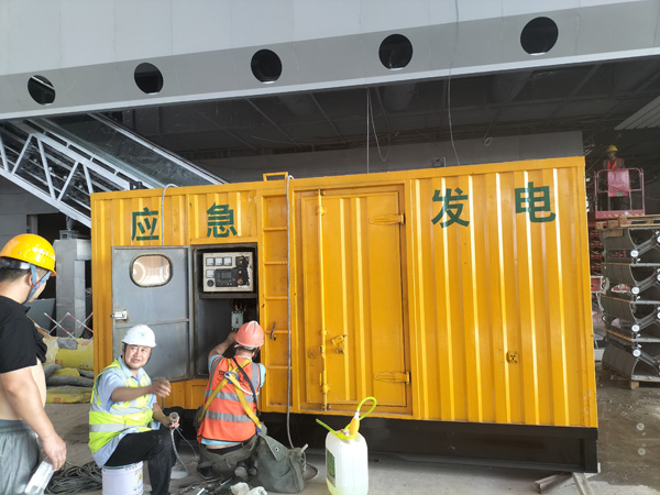 宜章怎样判断空气滤清器是否需要更换？